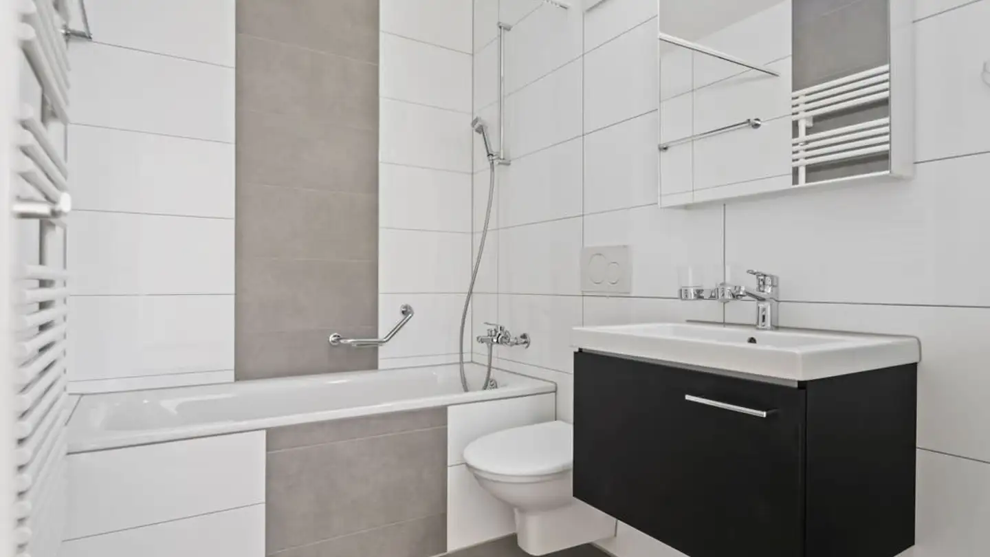 Appartement à louer - Rue Du Chasselas 14, 2000 Neuchâtel - Photo 4