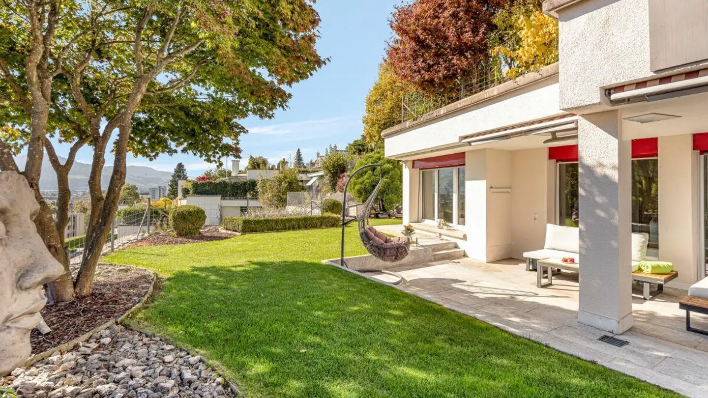 Casa bifamiliare in vendita - 8645 Jona