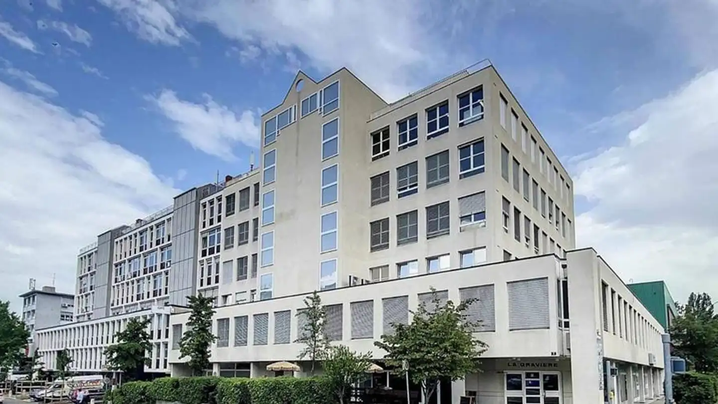 Mixed-use building for rent - Chemin De La Gravière 2, 1227 Les Acacias