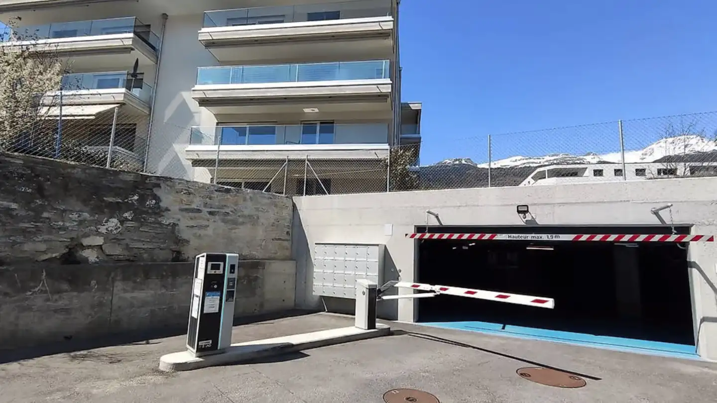 Parcheggio sotterraneo in affitto - Route De Sion 38, 3960 Sierre