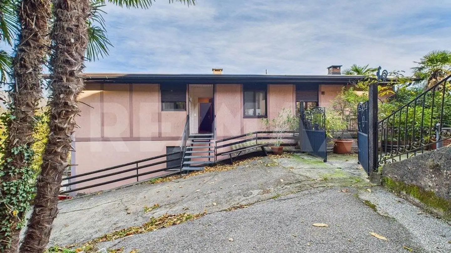 Mehrfamilienhaus kaufen - 6929 Gravesano