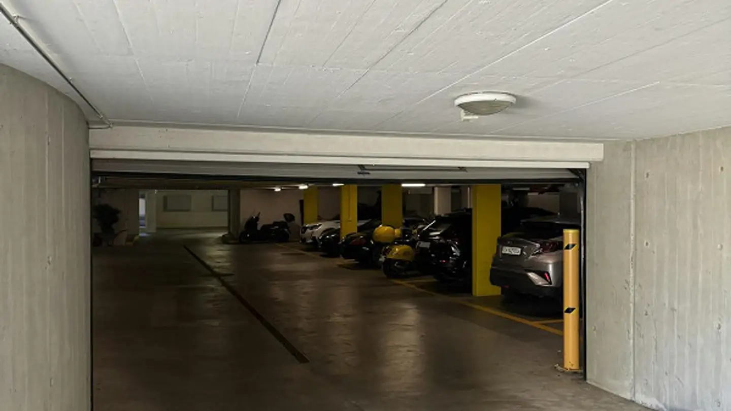 Place de parking souterraine à louer - Rotstiftweg 2, 8952 Schlieren - Photo 3