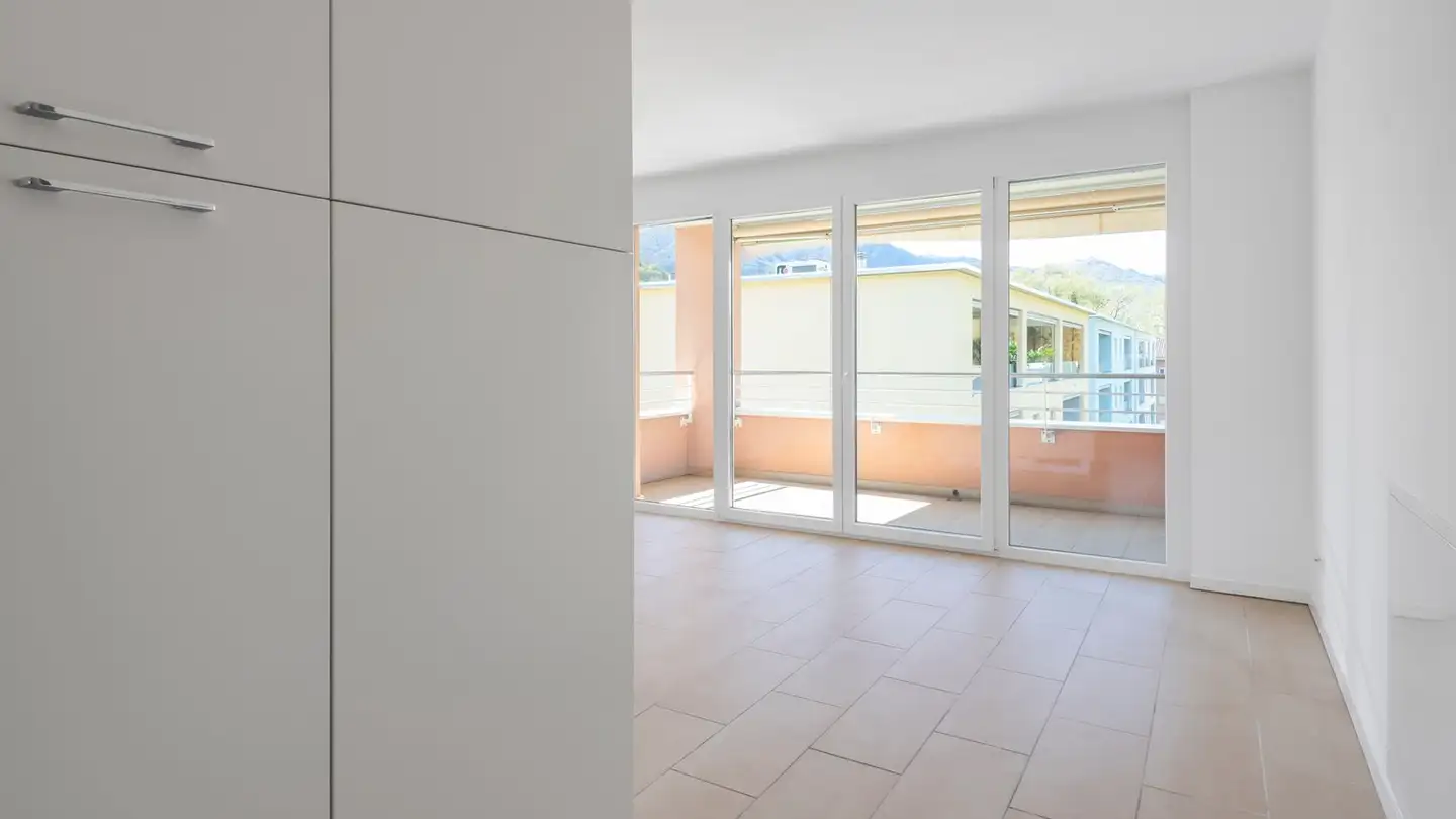 Appartamento in affitto - Via Mesolcina 3c, 6500 Bellinzona - Photo 2