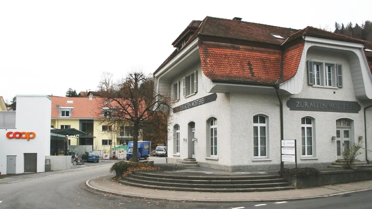 Mischgenutztes Gebäude mieten - Bahnhofstrasse 15, 3672 Oberdiessbach