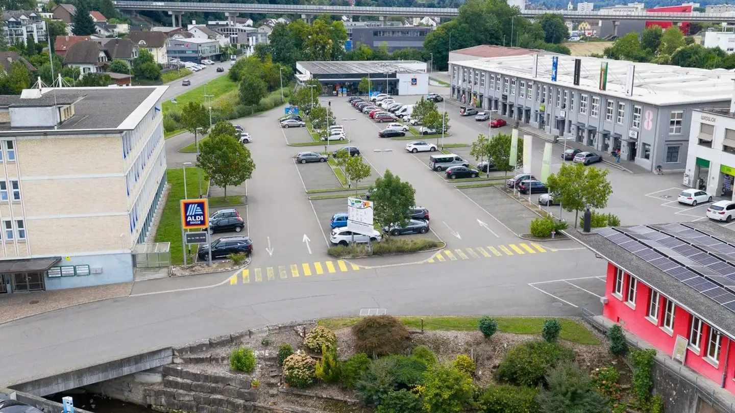 Proprietà industriale in affitto - Lenzburgerstrasse 2, 5702 Niederlenz