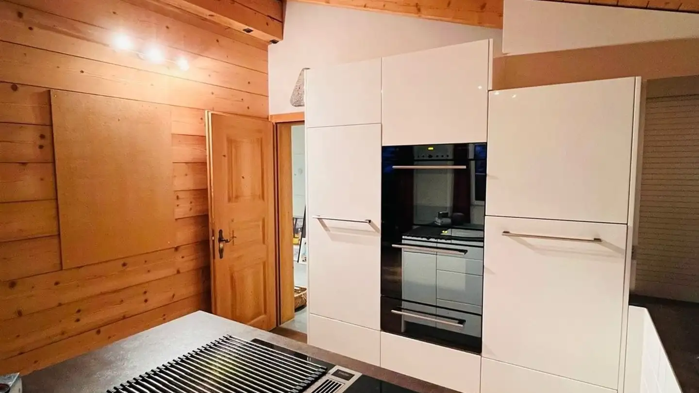 Appartement à louer - Entadem Vitg 87, 7142 Cumbel