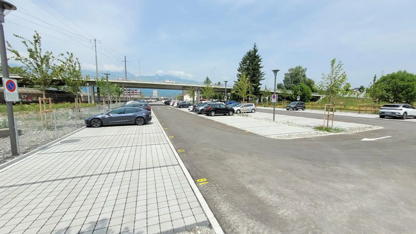 Parkplatz im Freien mieten - Rheinstrasse 4, 9470 Buchs SG - Foto 2