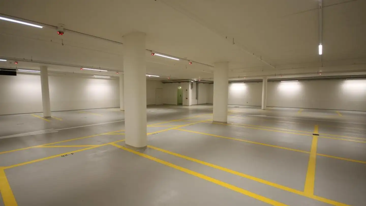 Underground parking space for rent - Rorschacher Strasse 1, 9000 St. Gallen - Photo 4