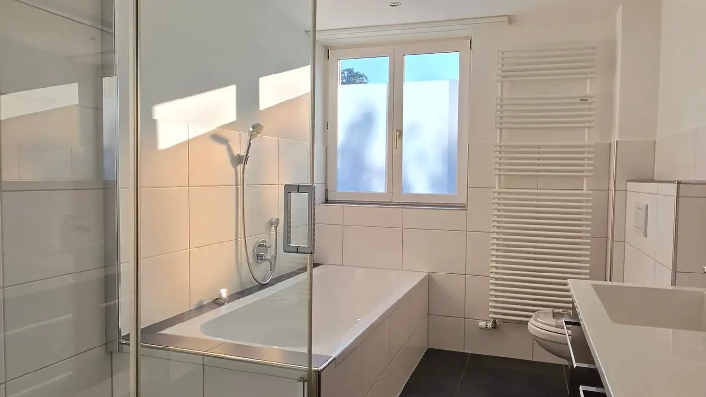 Wohnung mieten - Hauptstrasse 33, 9434 Au SG