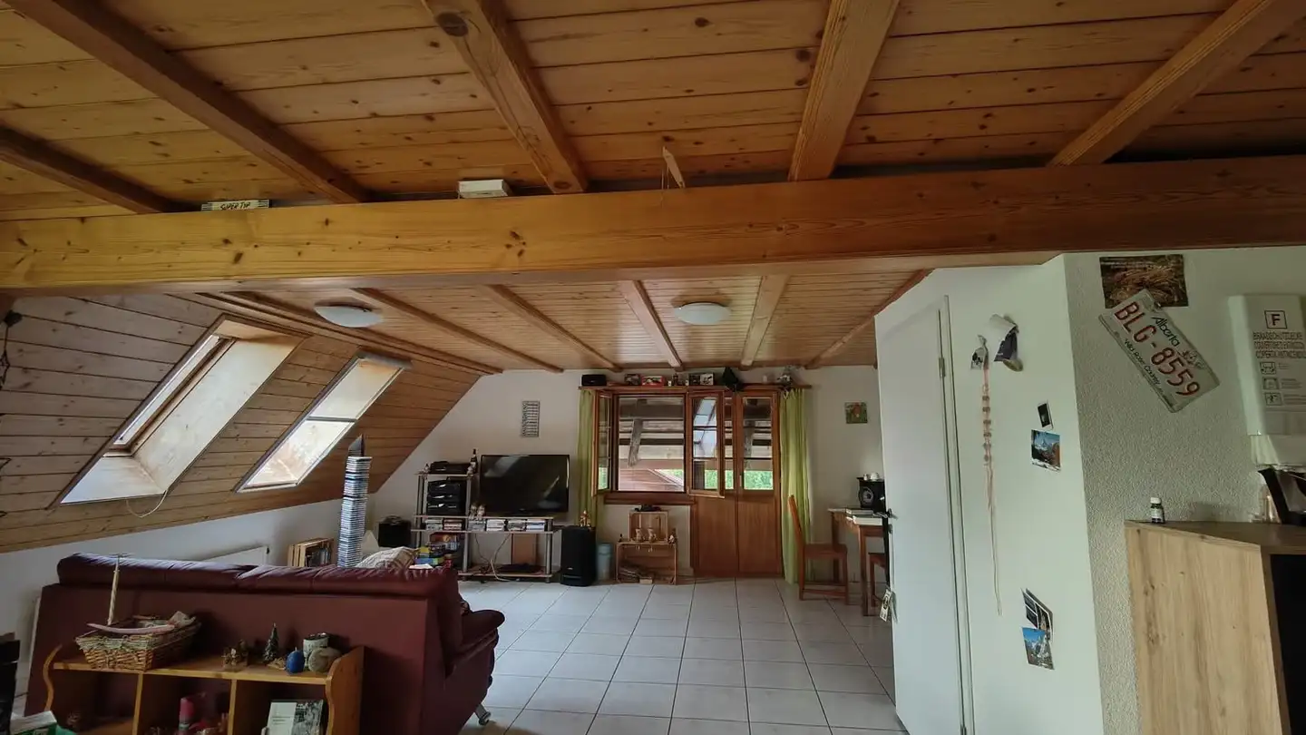 Dachgeschosswohnung mieten - Neuhaus 137, 3472 Wynigen - Foto 2