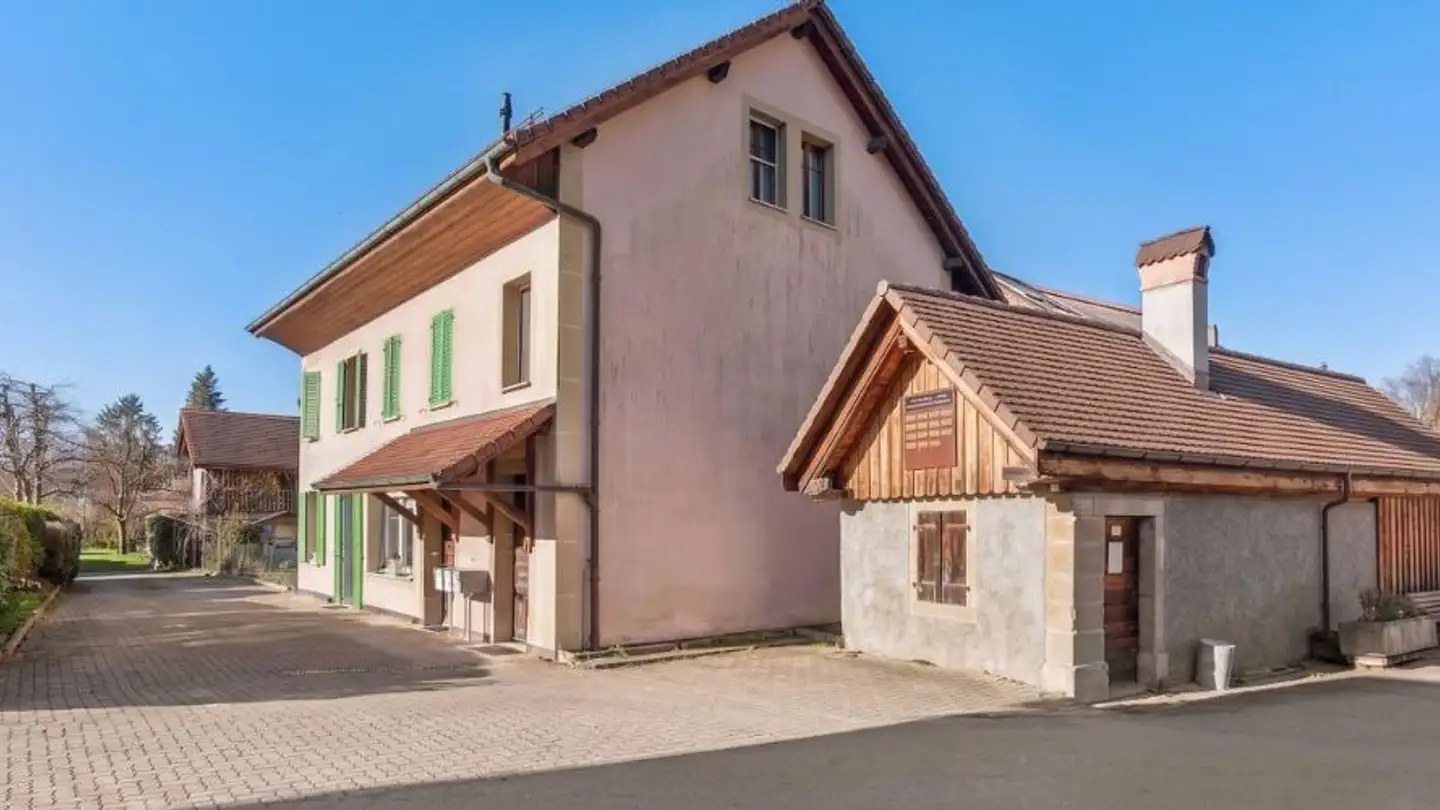Single house for sale - 1524 Marnand