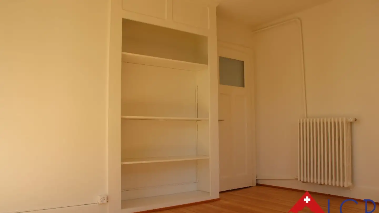 Wohnung mieten - Avenue Des Bains, 1400 Yverdon-les-Bains - Foto 2