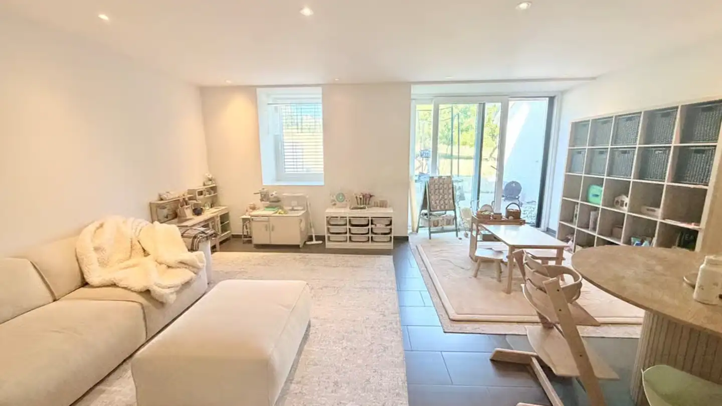 Wohnung mieten - Rue Du Closel 38, 1186 Essertines-sur-Rolle