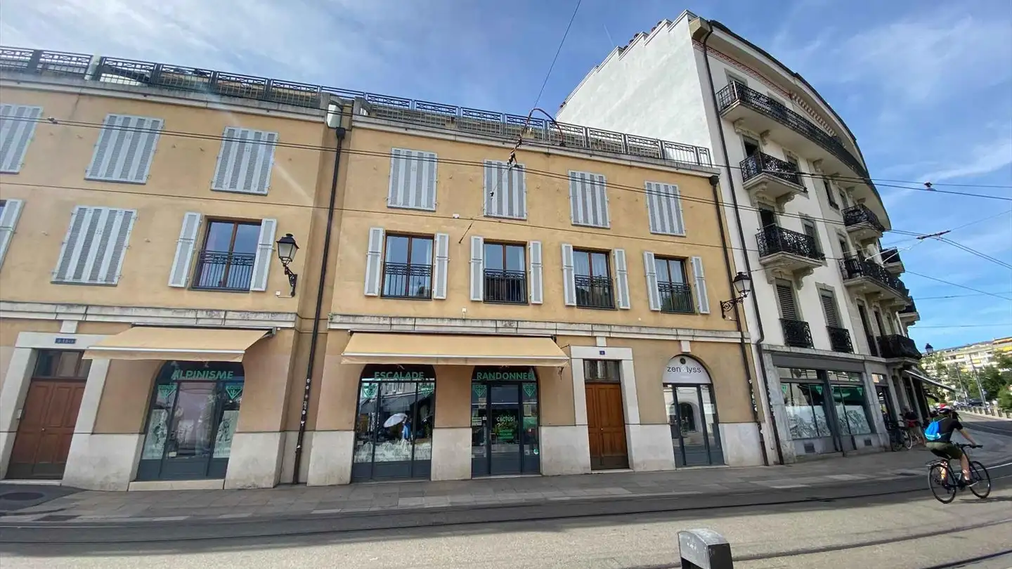 Single garage for rent - Rue Du Pont-Neuf 6, 1227 Carouge GE