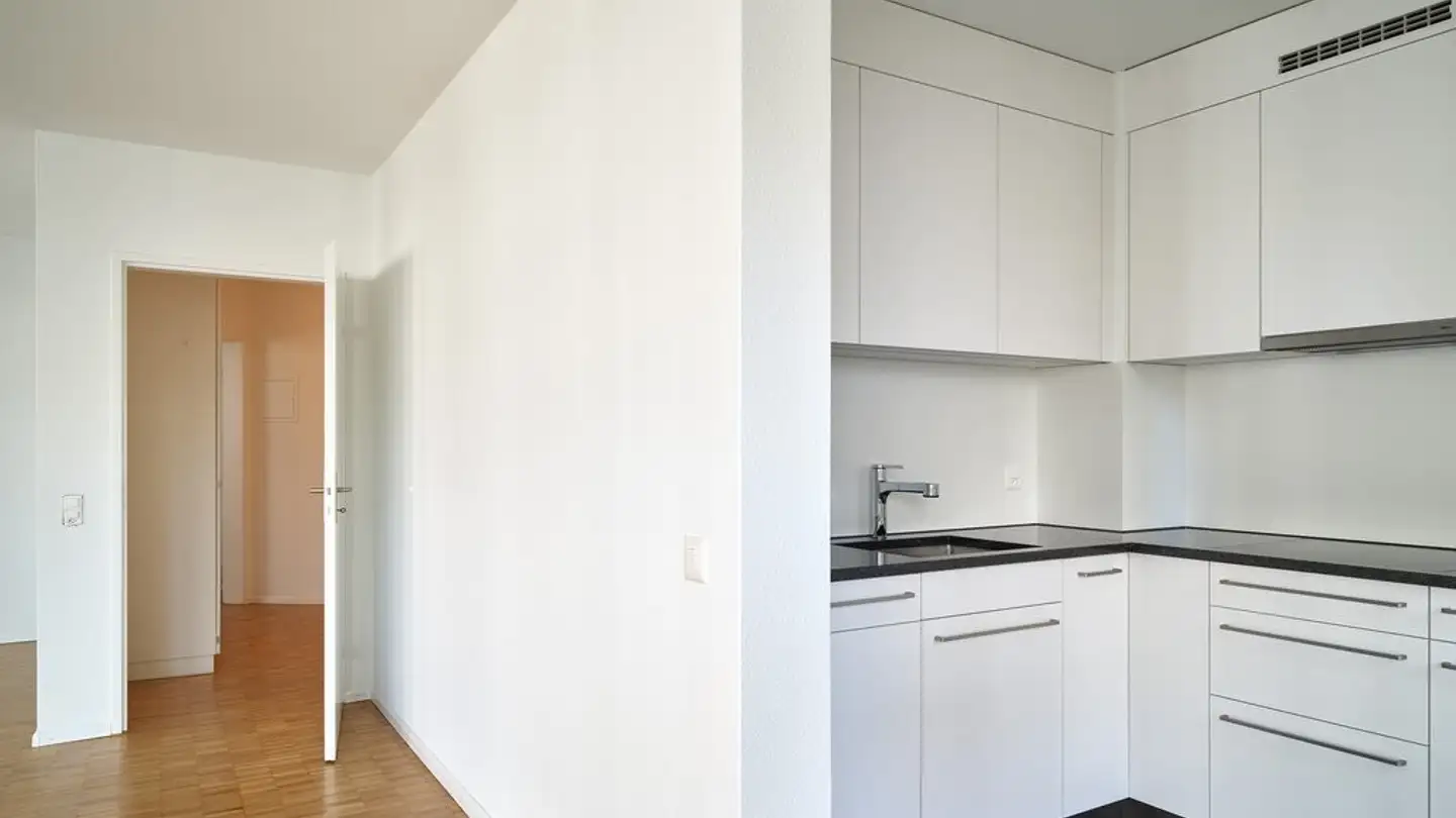 Apartment for rent - Eptingerstrasse 12, 4052 Basel - Photo 3