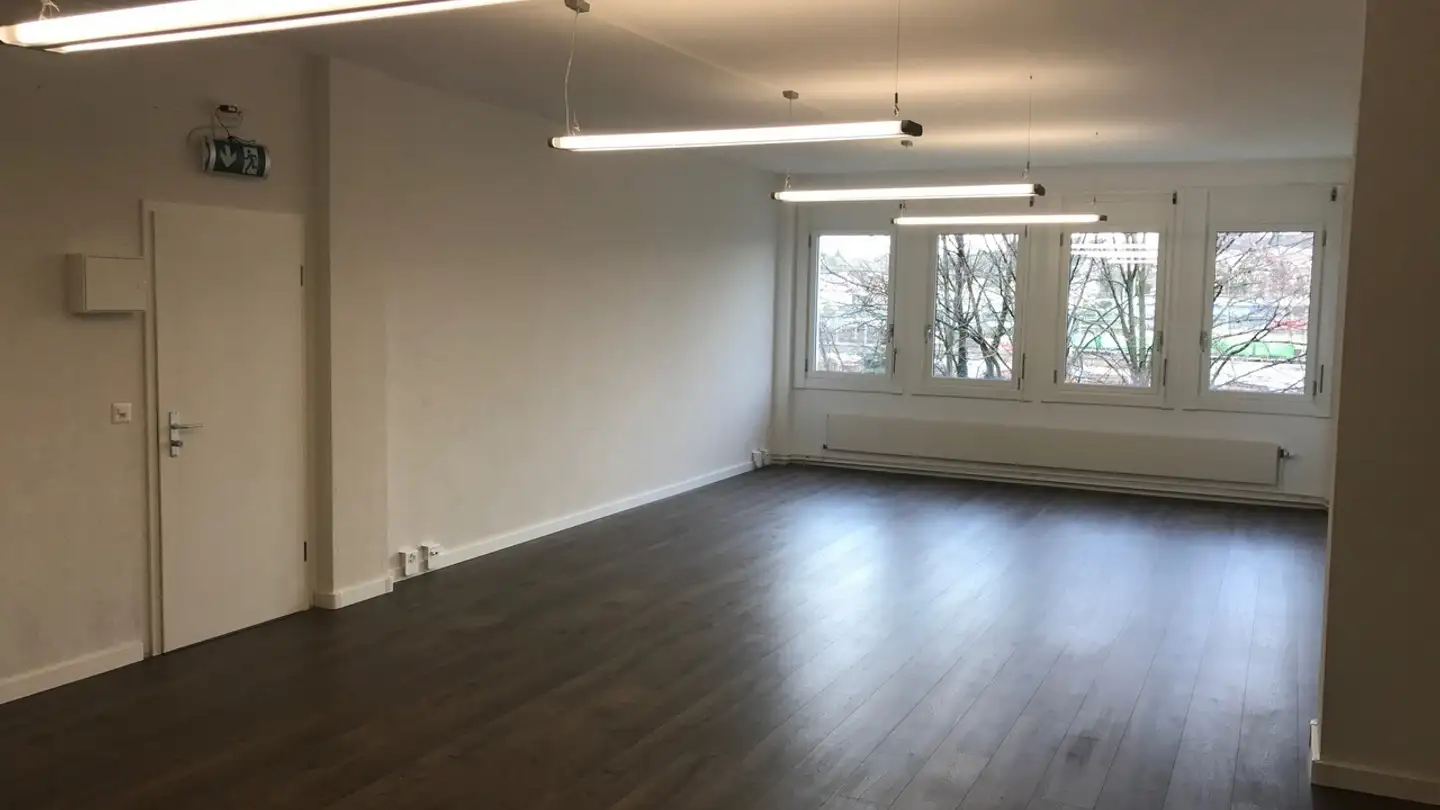Commercial for rent - Zone Industrielle Le Tresi 9b, 1028 Préverenges