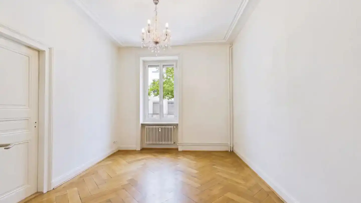 Residential building for sale - 4056 Basel - Photo 2