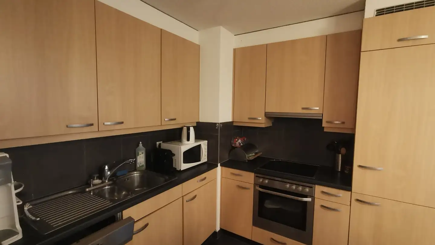 Single room for rent - Place De La Gare 8b, 1020 Renens VD