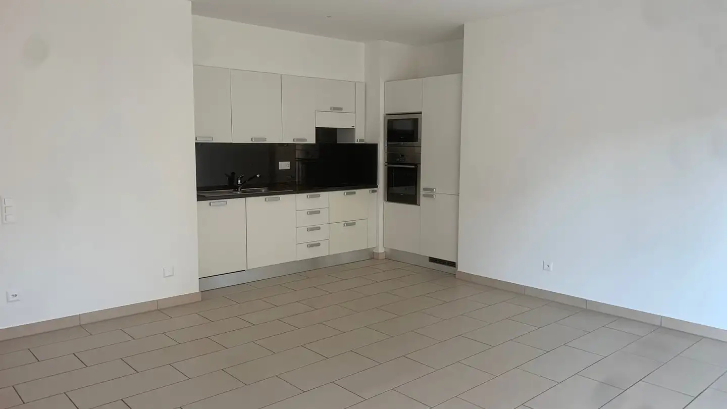 Appartement à louer - Via Luigi Taddei 4b, 6962 Viganello