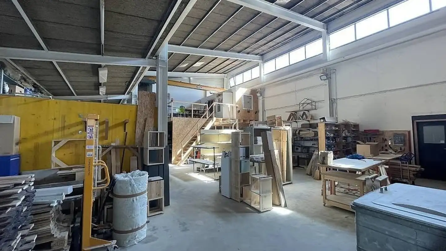 Commercial for rent - Rue Des Prés / Mattenstrasse 151, 2503 Biel/Bienne - Photo 2