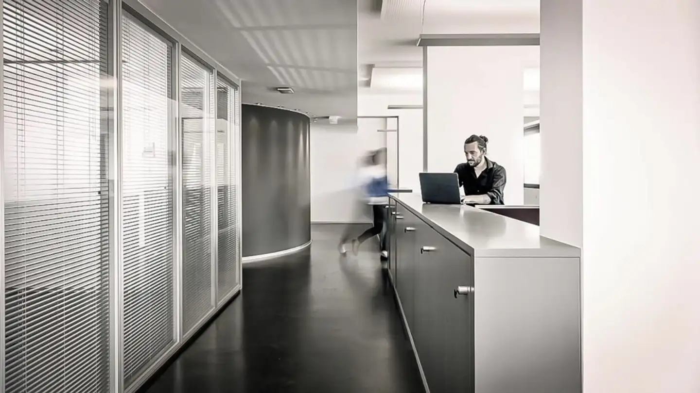 Bureau à louer - Viale Castagnola 21, 6900 Lugano