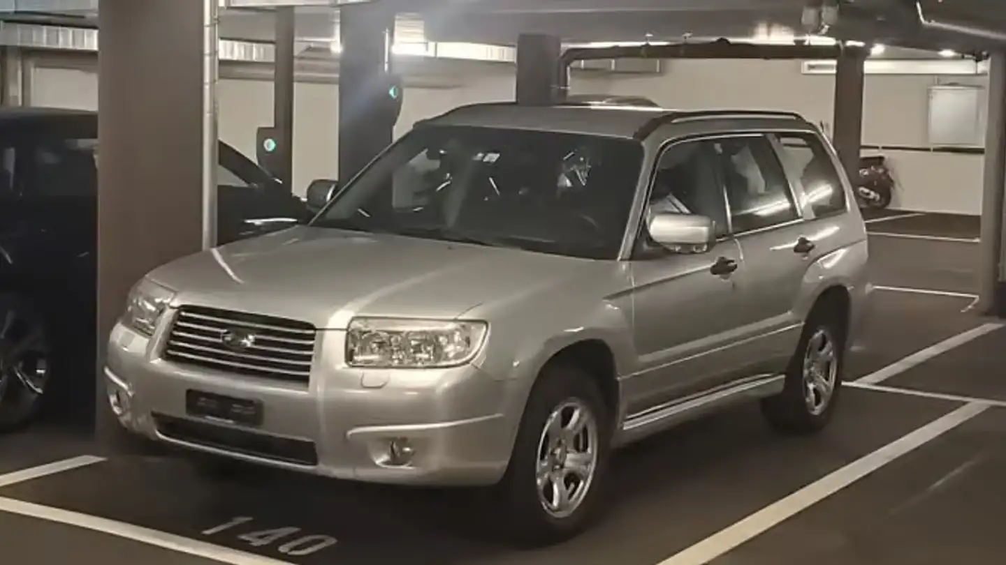 Parcheggio sotterraneo in affitto - Katzenbachstrasse 217, 8052 Zürich