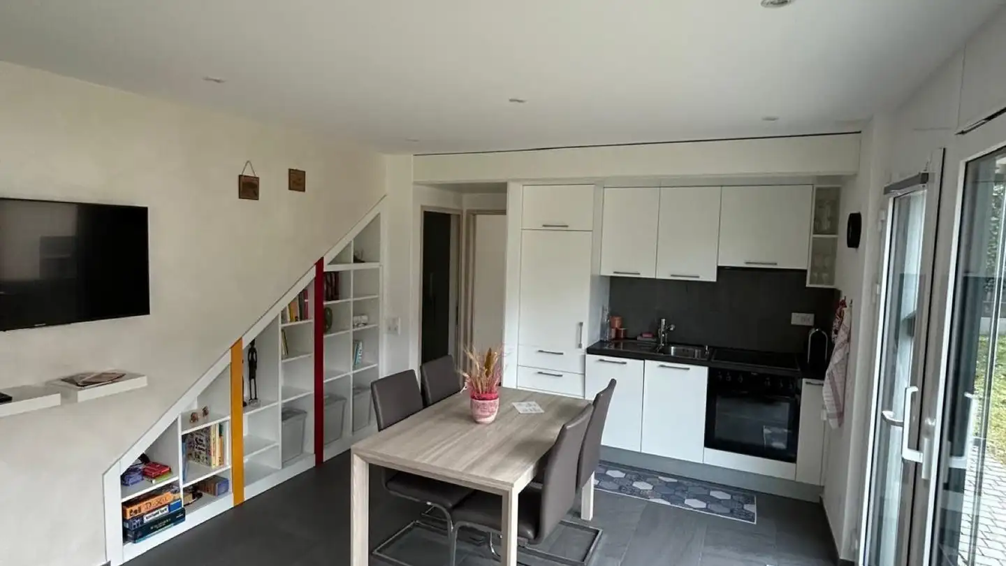 Apartment for rent - Via Prati Di San Cristoforo 1, 6517 Arbedo - Photo 2