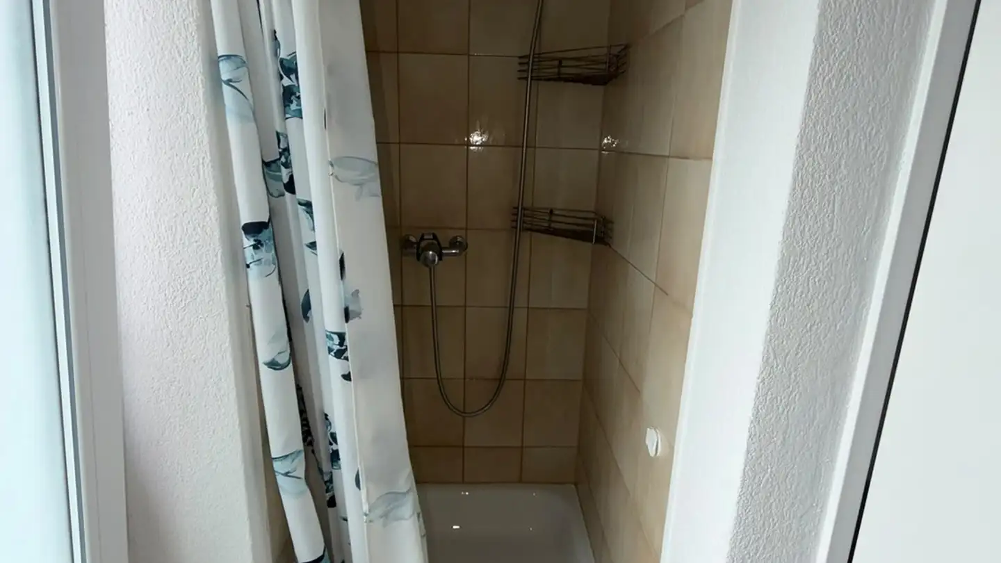 Wohnung mieten - 8212 Neuhausen am Rheinfall - Foto 4