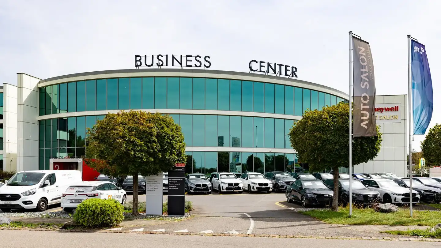 Bureau à louer - Javastrasse 2, 8604 Volketswil