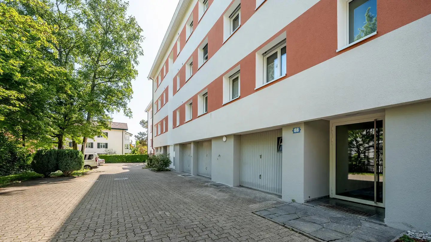 Apartment for rent - Langgrütstrasse 188, 8047 Zürich - Photo 2