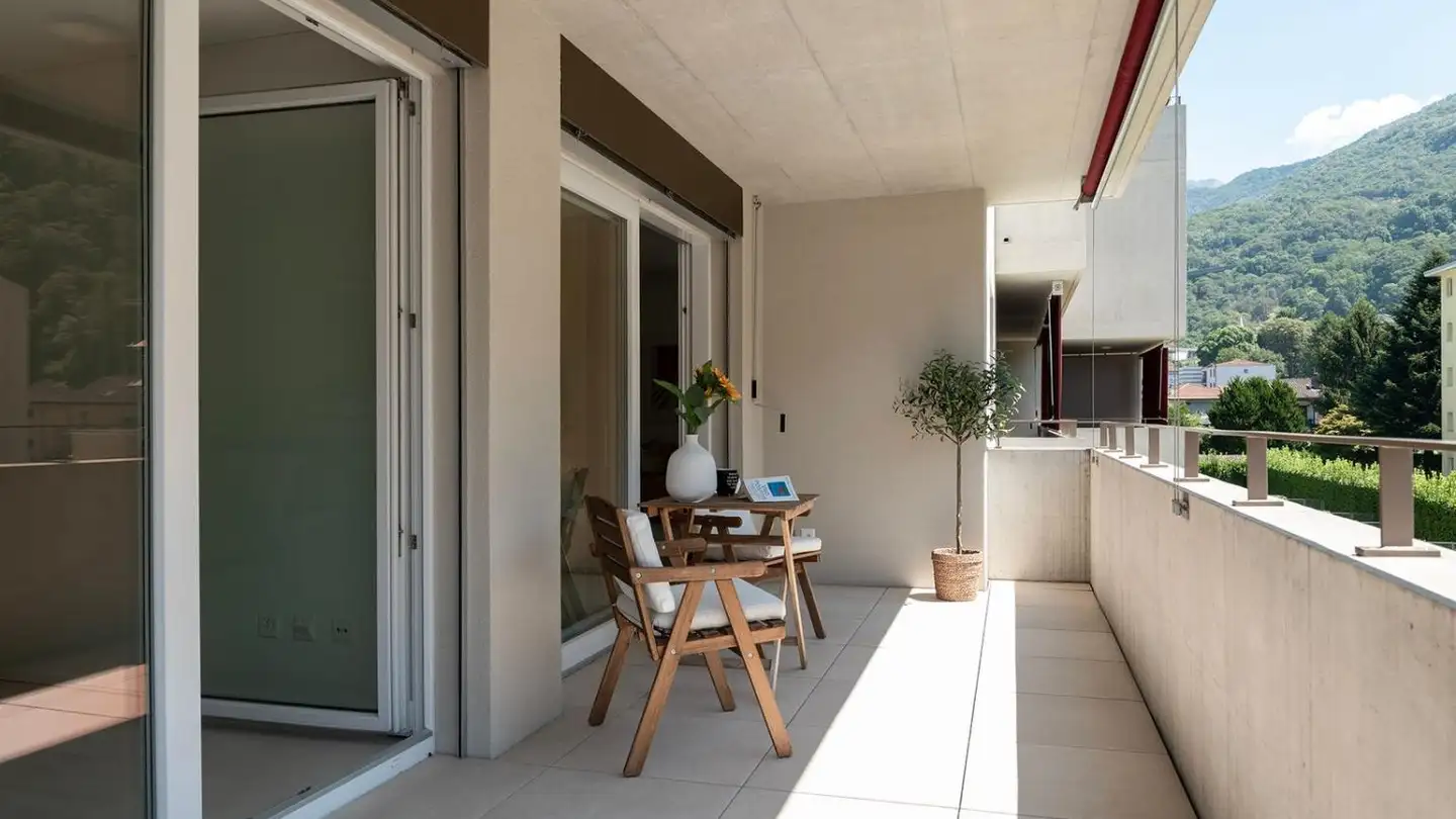 Apartment for rent - Via Sasso Corbaro 17, 6593 Cadenazzo - Photo 2