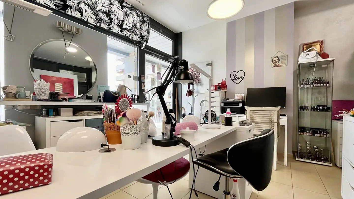 Mischgenutztes Gebäude kaufen - Via Massagno, 6900 Lugano - Foto 2