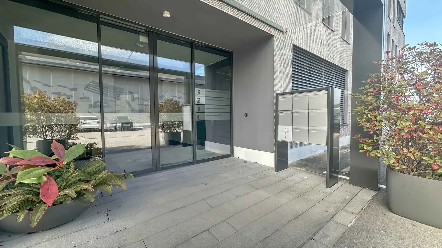 Commercial à louer - Untere Brühlstrasse 30, 4800 Zofingen - Photo 3