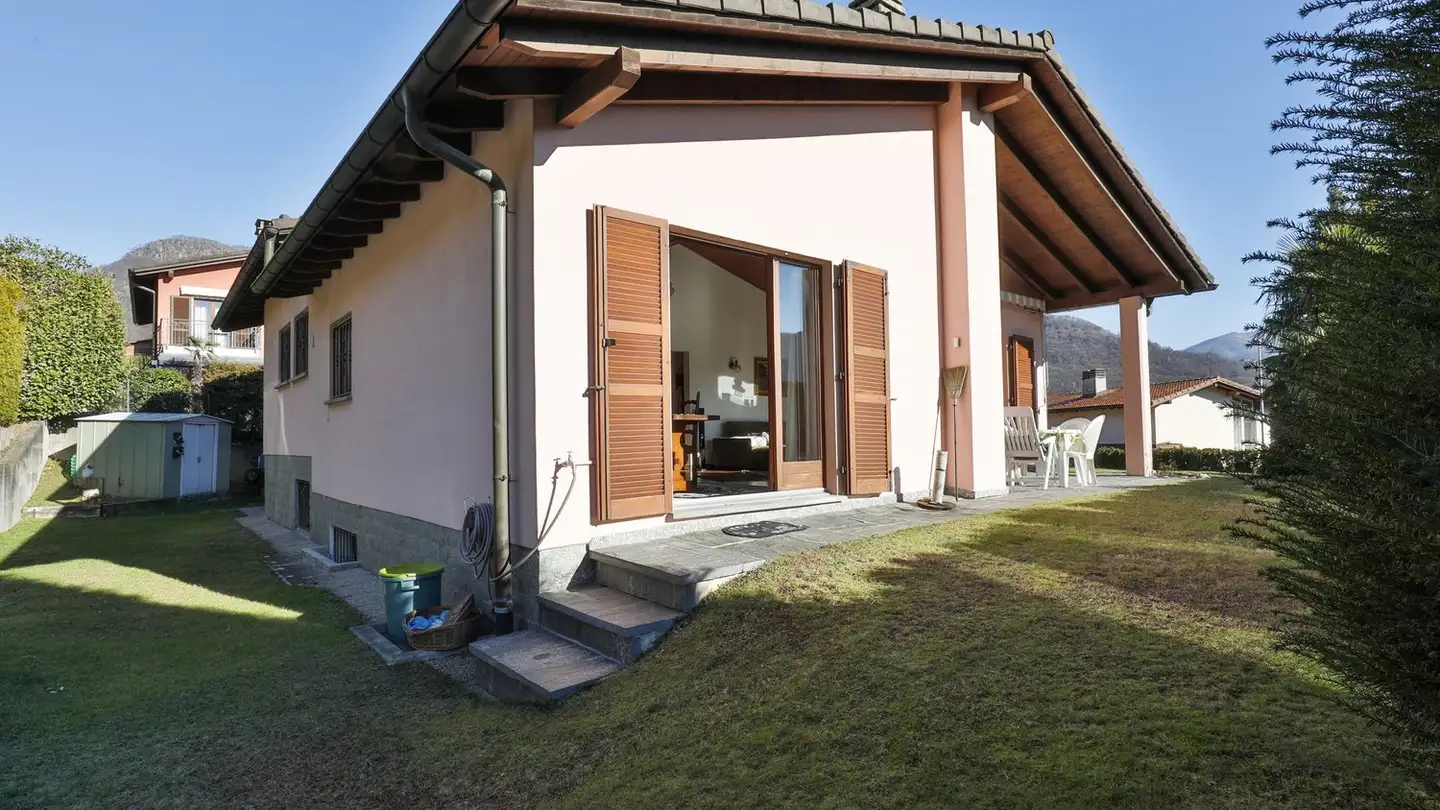 Casa bifamiliare in vendita - 6807 Taverne