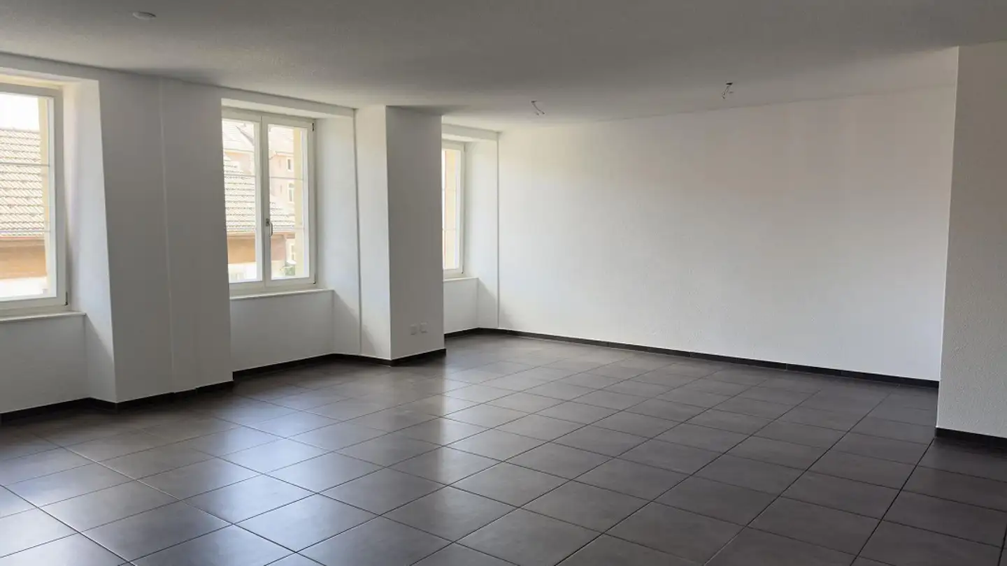 Apartment for rent - Rue Hermann-Lienhard / Hermann-Lienhard-Strasse 47, 2504 Biel/Bienne - Photo 2