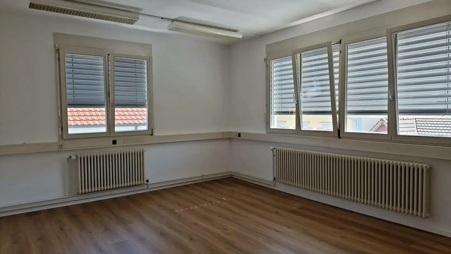 Office space for rent - Güterstrasse 6, 8245 Feuerthalen - Photo 3