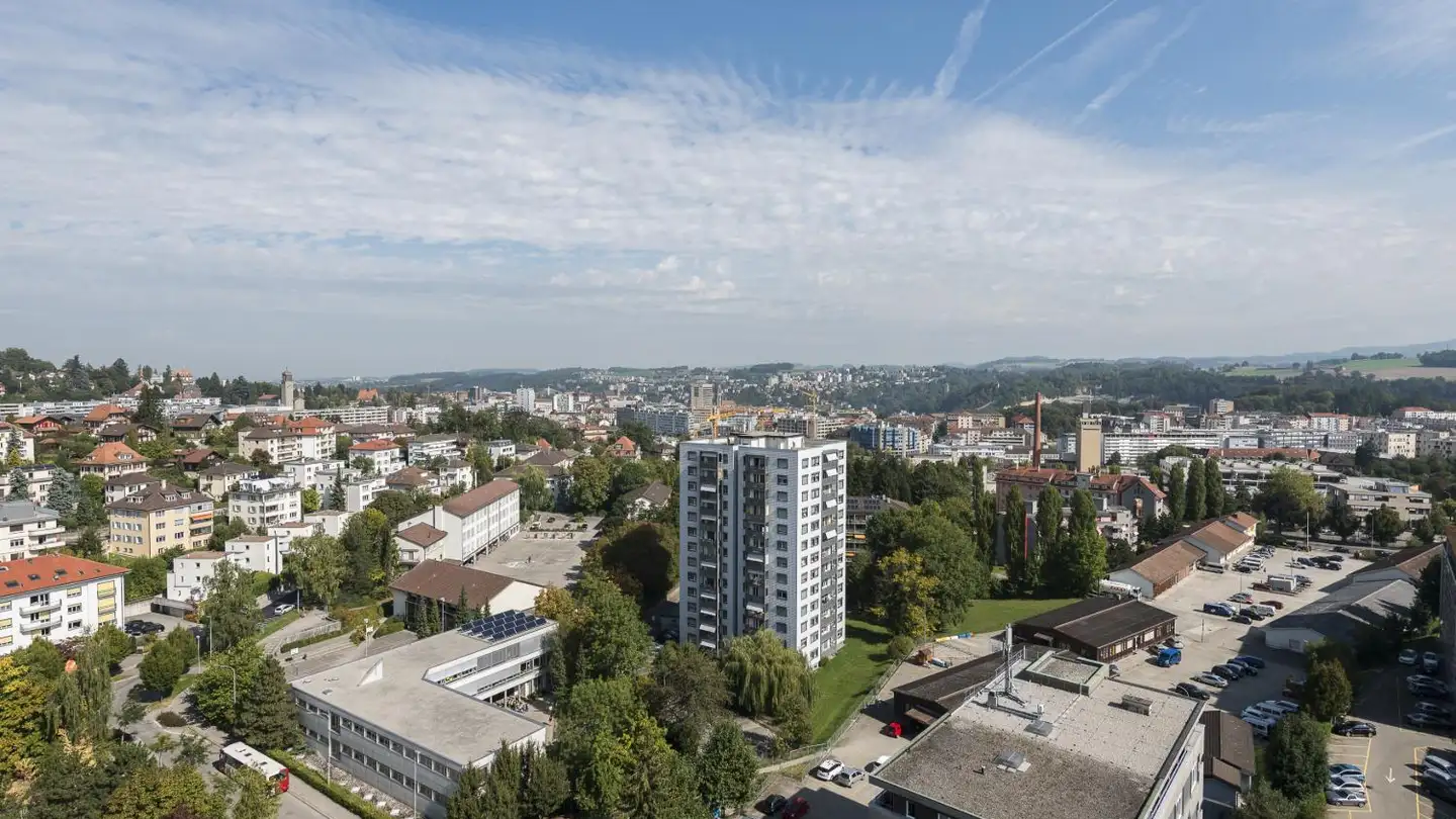 Single garage for rent - 1700 Fribourg