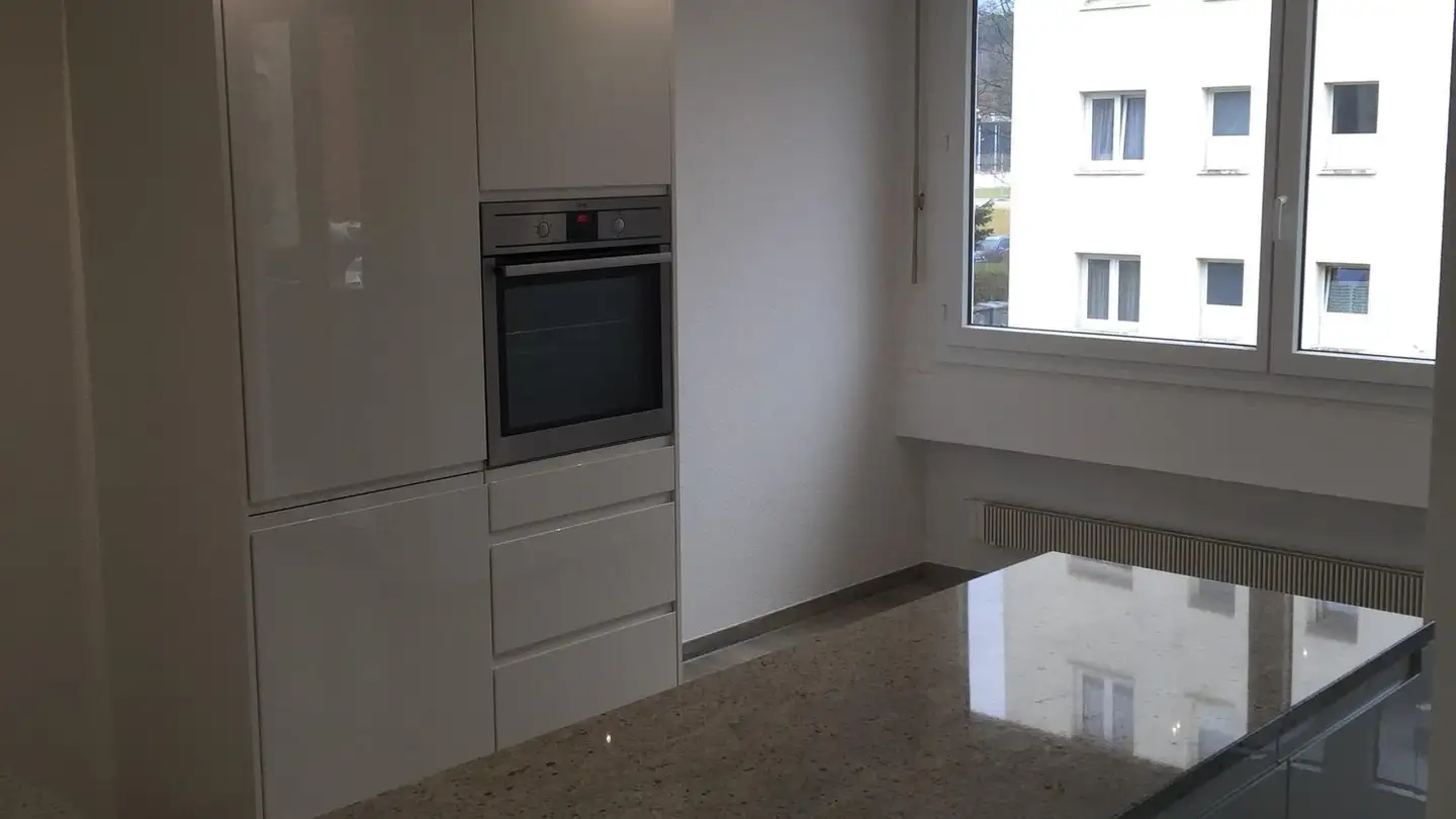 Wohnung mieten - Rue De La Patinoire / Eisfeldstrasse 11, 2504 Biel/Bienne - Foto 4