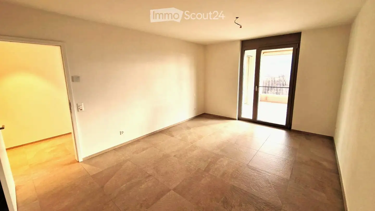 Apartment for rent - 6596 Gordola - Photo 2