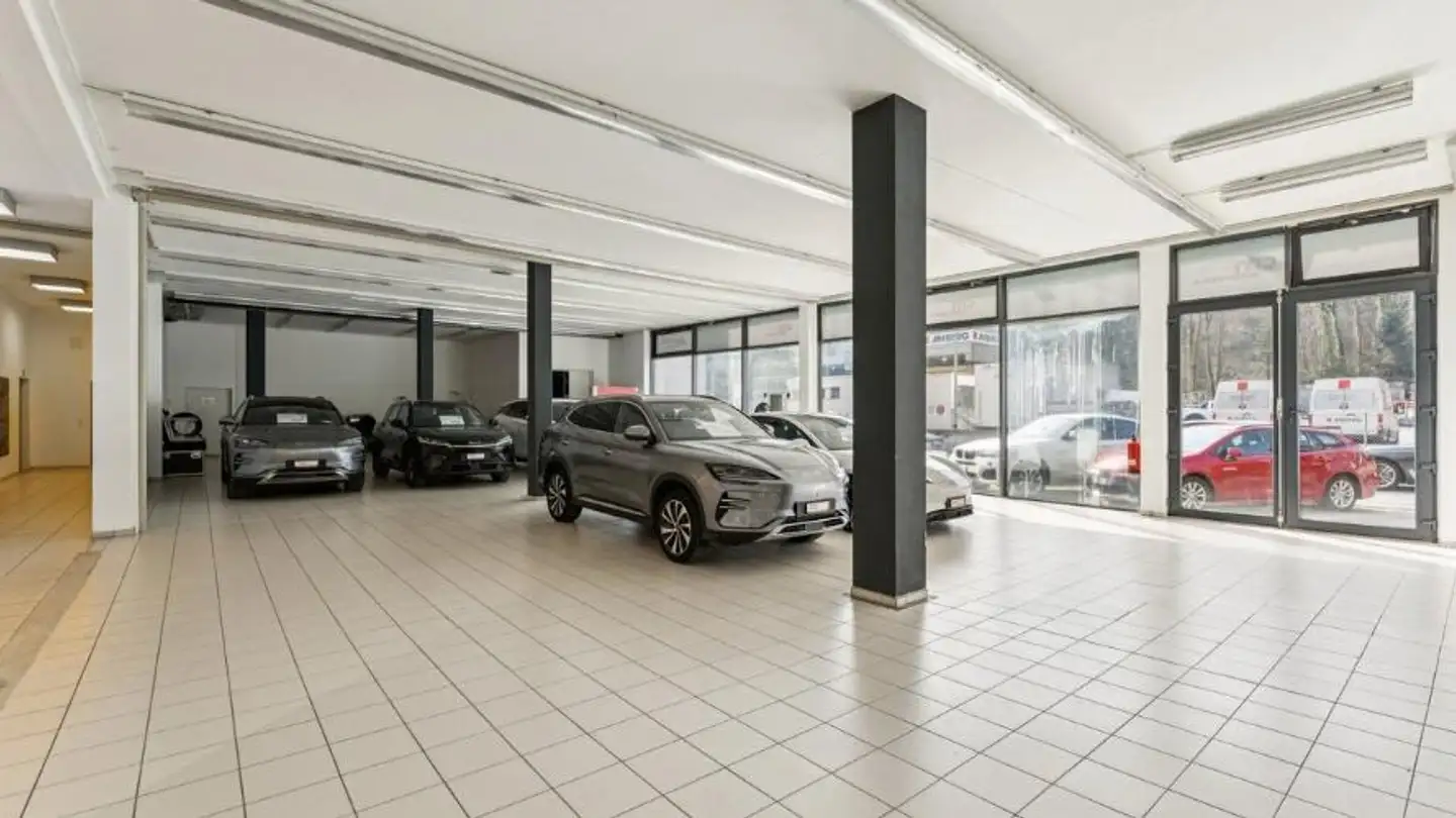 Shop for rent - 6010 Kriens