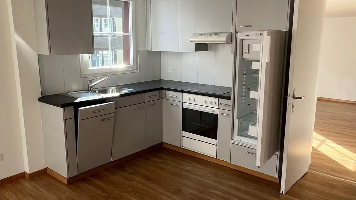 Apartment for rent - Erlenbachstrasse 4, 8840 Einsiedeln - Photo 2