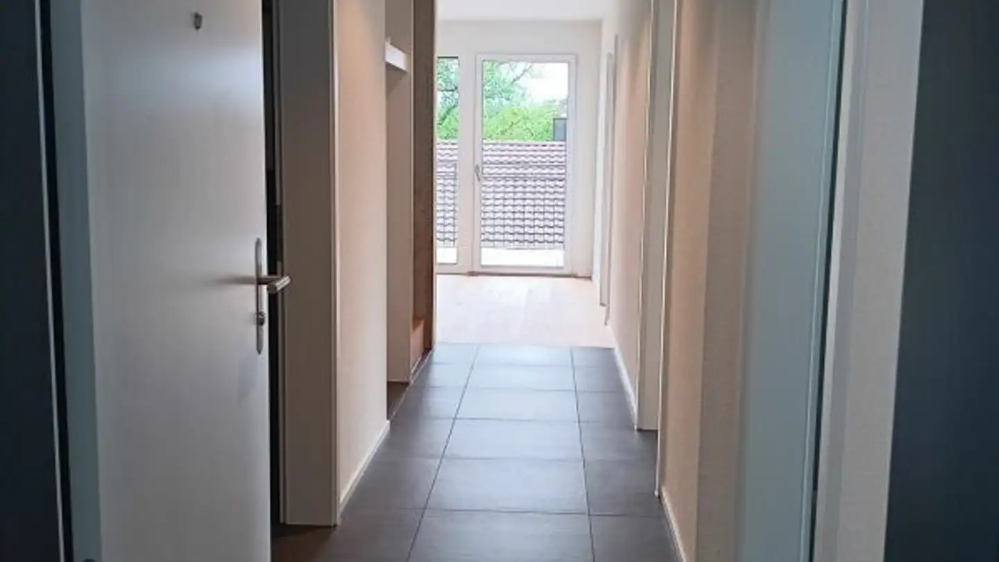 Attic flat for rent - Zilmattstrasse, 3255 Rapperswil BE
