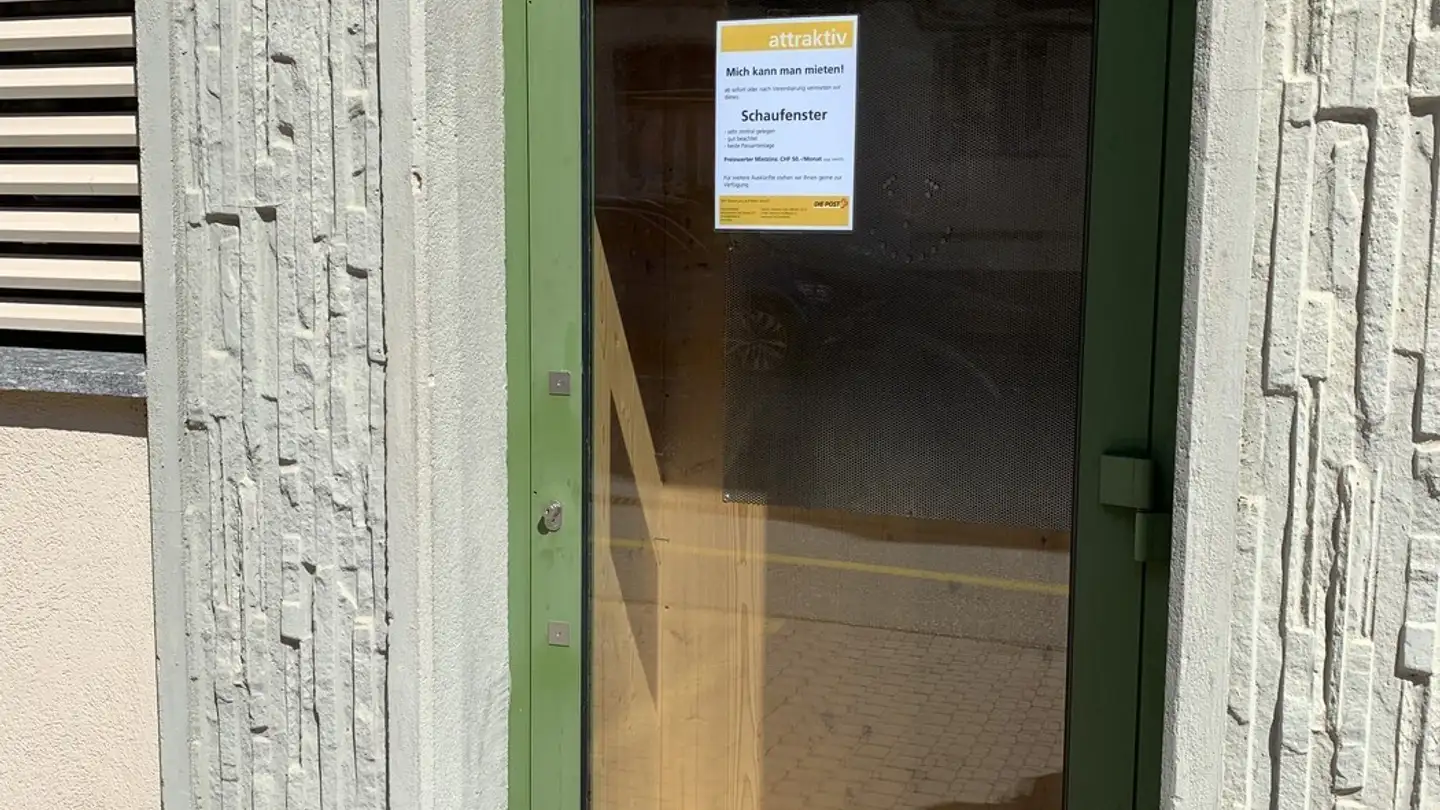 Commercial à louer - Bahnhofplatz, 3922 Stalden VS