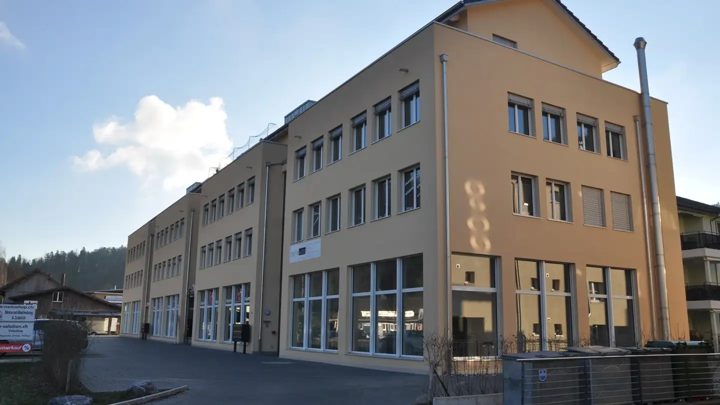 Commercial for rent - Tösstalstrasse 102, 8486 Rikon im Tösstal