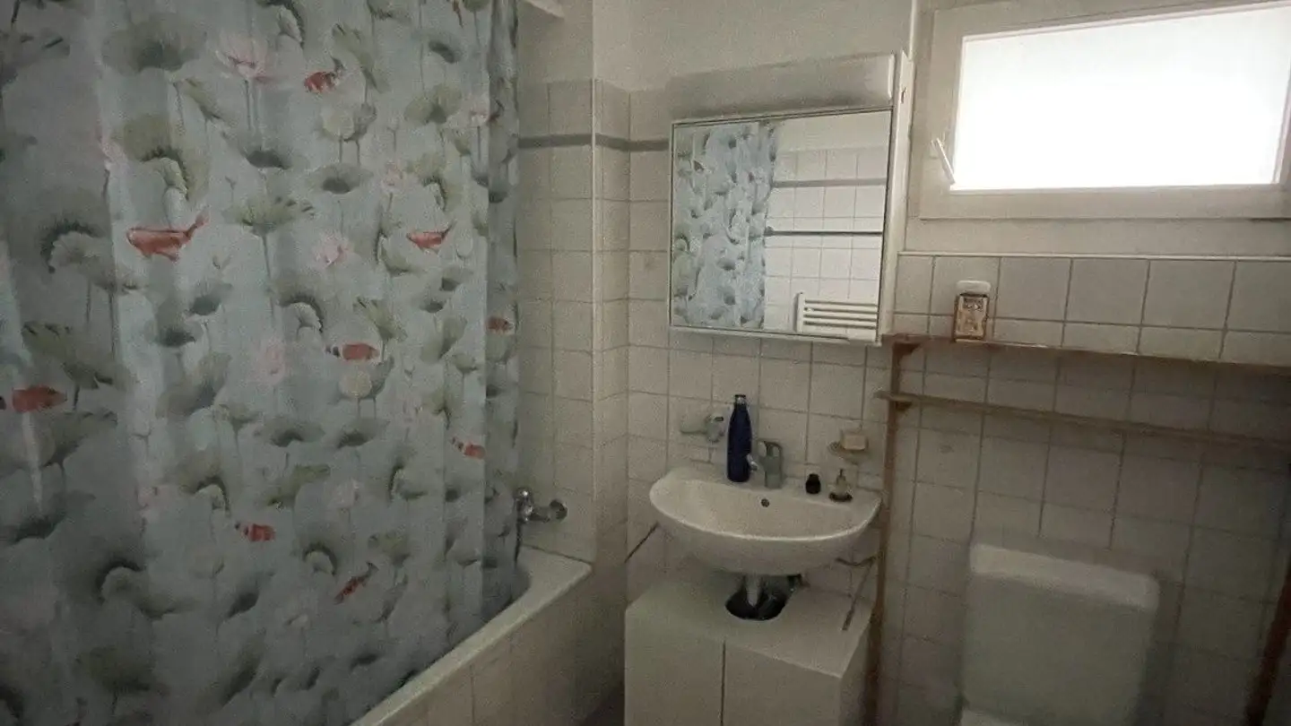 Single room for rent - 8610 Uster
