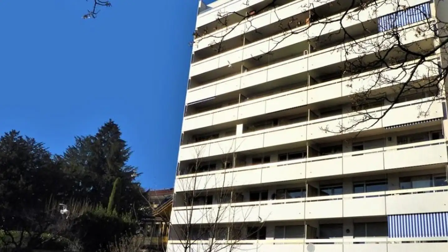 Place de parking souterraine à louer - Rue de l'Encyclopédie 7, 1201 Genève