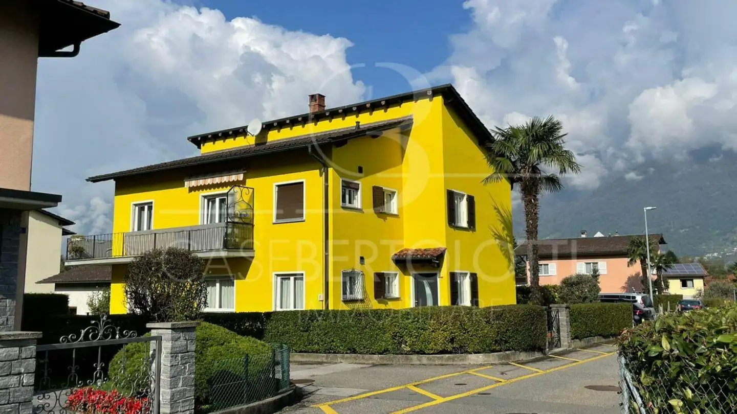Single house for sale - Via Cadepezzo 7, 6572 Quartino