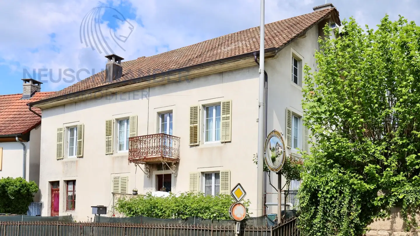 Residential building for sale - 2926 Boncourt
