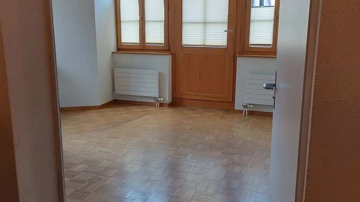 Appartement à louer - Hauptstrasse 19, 8637 Laupen ZH - Photo 2