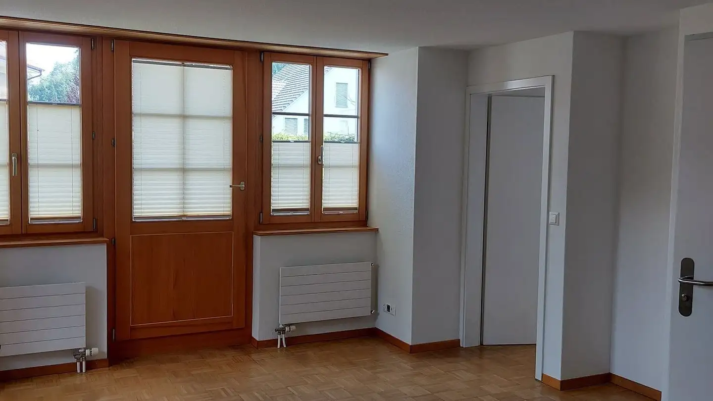 Appartement à louer - Hauptstrasse 19, 8637 Laupen ZH - Photo 3